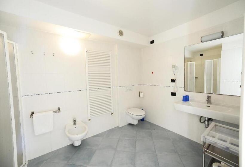 1 Bedroom Apartment Lake View, Residence Goethe