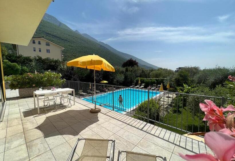 ２ベッドルームアパートメント, Residence Goethe