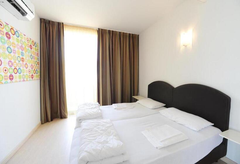 2 Bedrooms Apartment Lake View, Residence Goethe