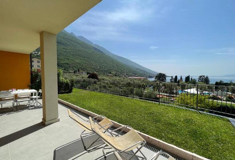 2 Bedrooms Apartment Lake View, Residence Goethe