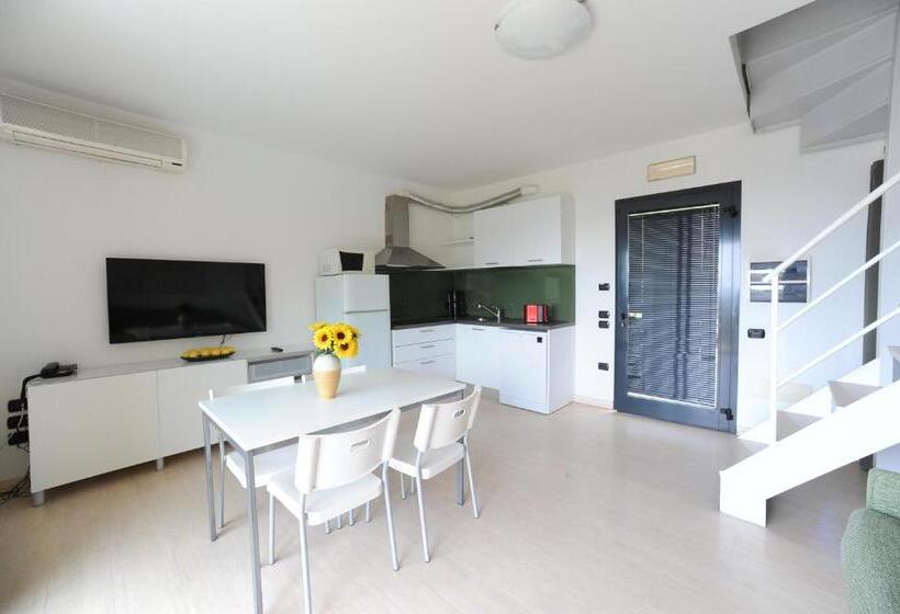 1 Bedroom Apartment Lake View, Residence Goethe