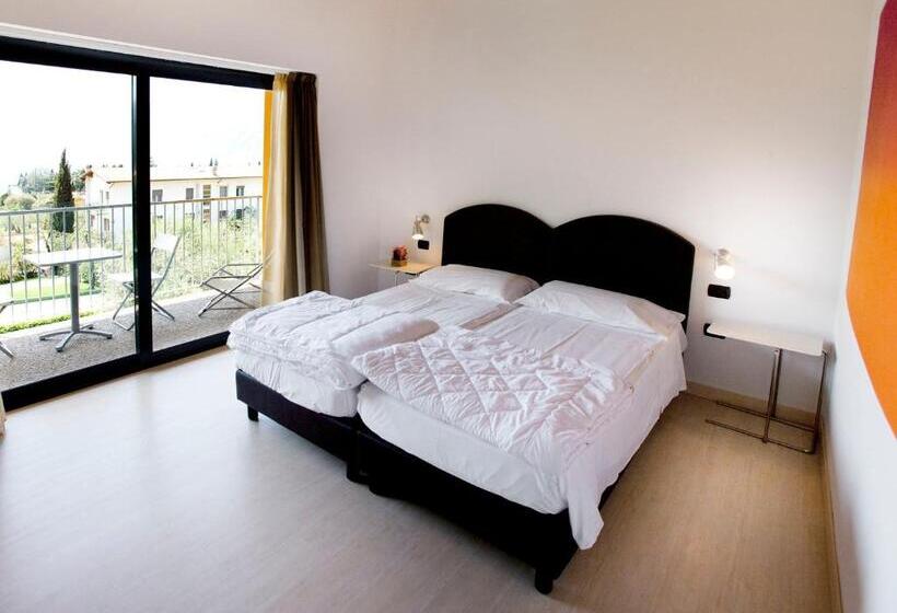 1 Bedroom Apartment Lake View, Residence Goethe