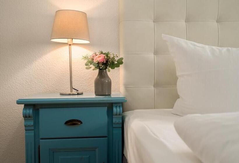 コンフォートルーム, Residenz Am Ostufer