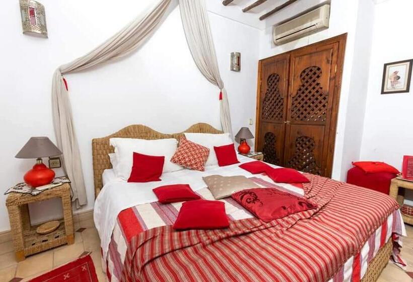 Standart Oda, Riad Aquarelle By Ge