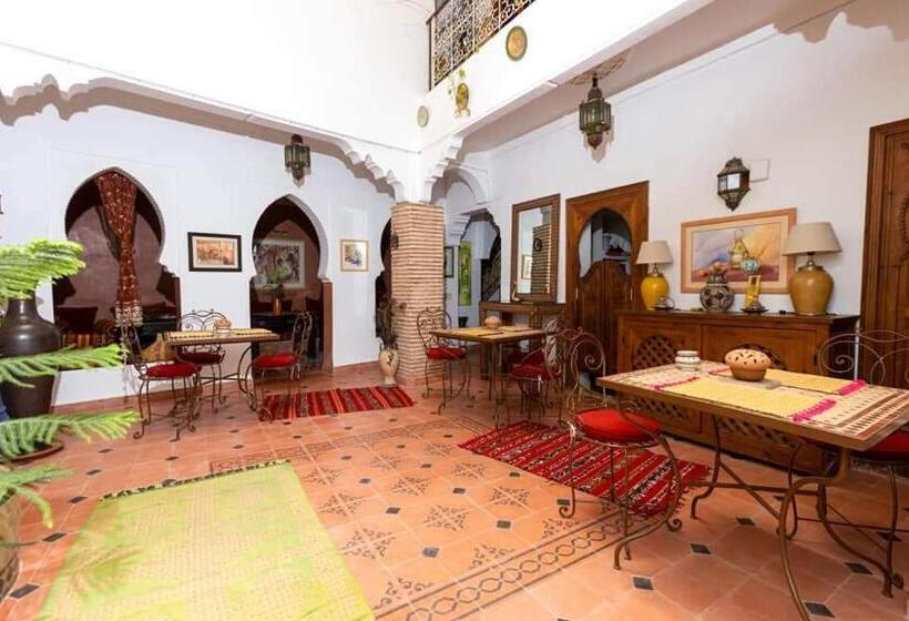 Standart Oda, Riad Aquarelle By Ge