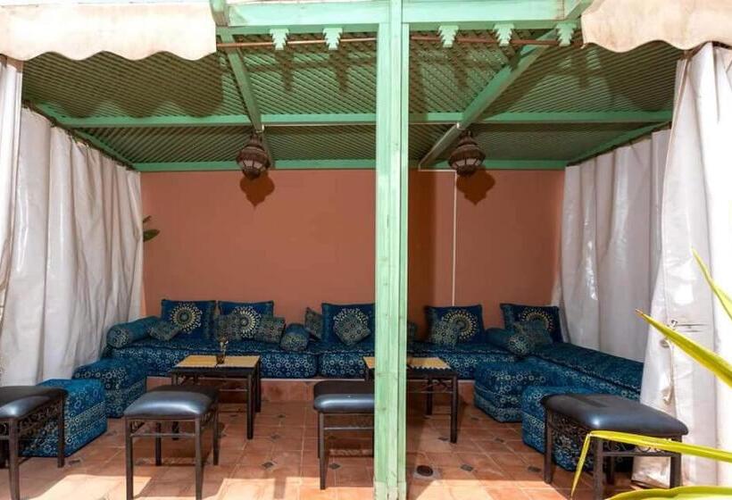 Standart Oda, Riad Aquarelle By Ge