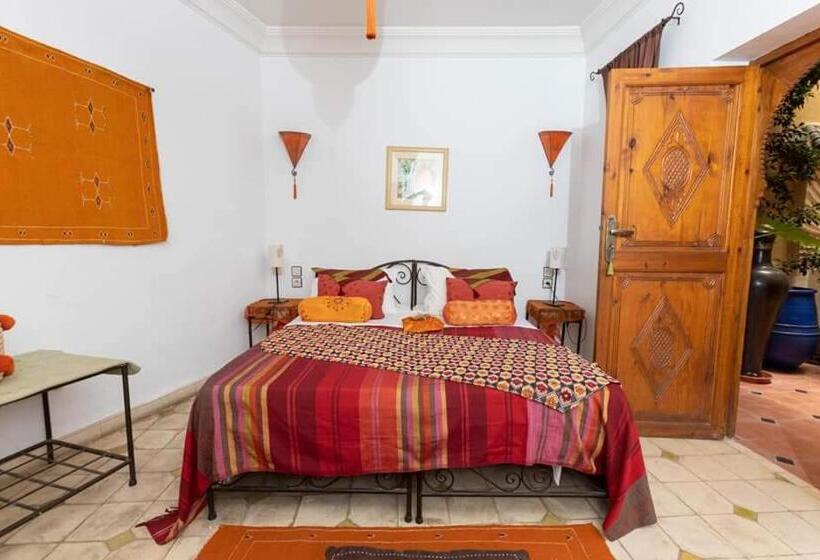 Standart Oda, Riad Aquarelle By Ge