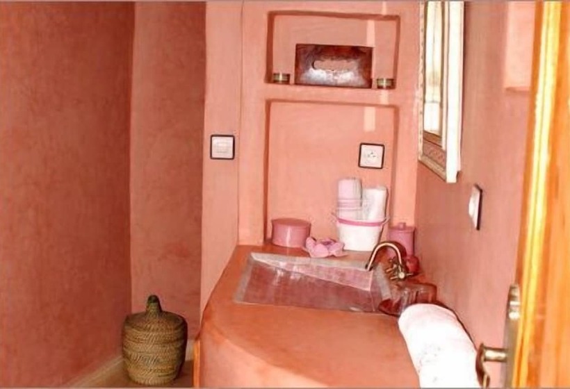 Standart Oda, Riad Aquarelle By Ge