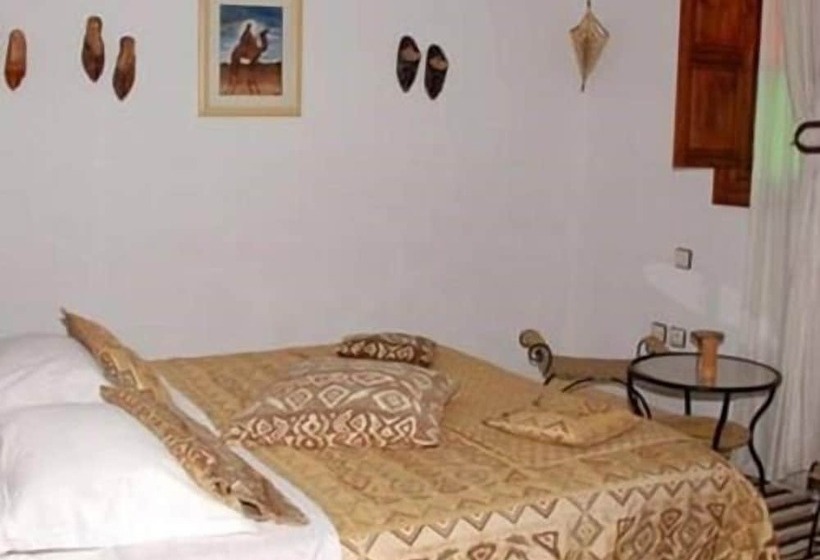 Standart Oda, Riad Aquarelle By Ge