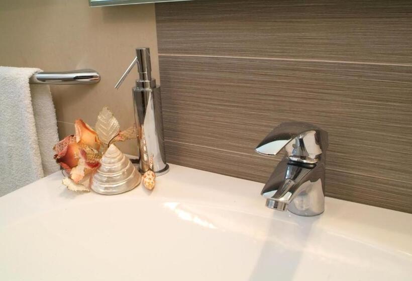 اتاق کلاسیک, Villa Paola