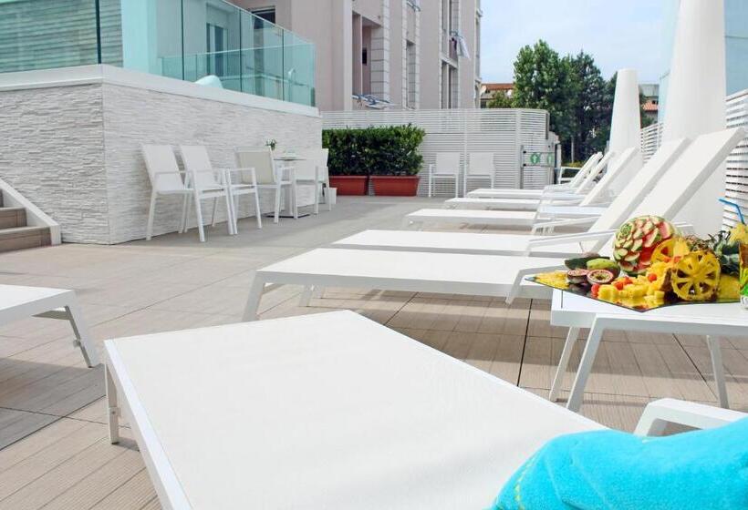 اتاق لوکس, Villa Paola