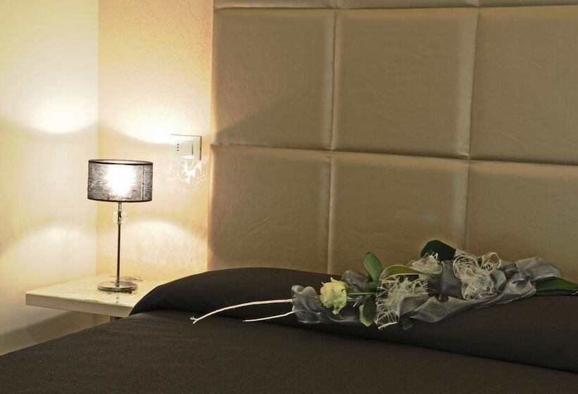 اتاق لوکس, Villa Paola