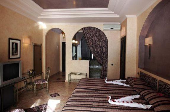 سوییت, Villa Riadana