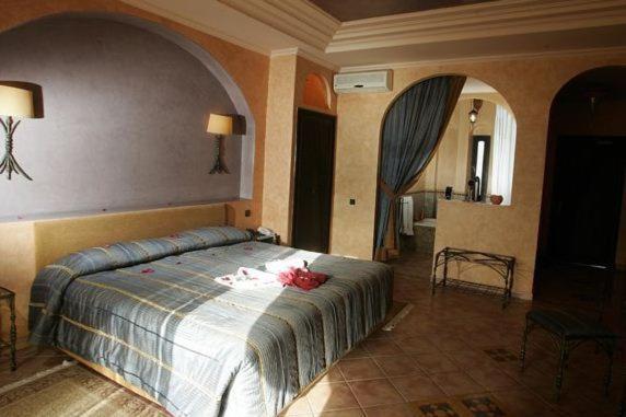 سوییت, Villa Riadana