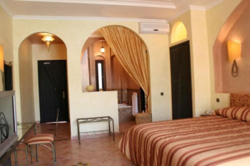 سوییت, Villa Riadana