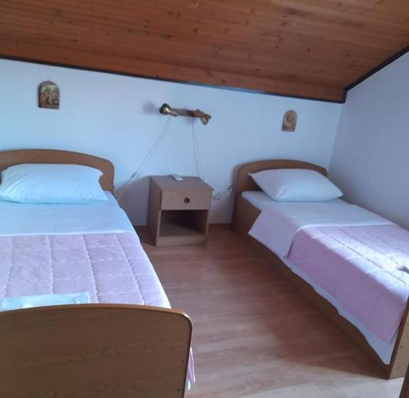 اتاق استاندارد, Mir