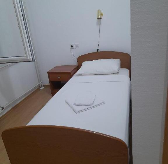 اتاق استاندارد, Mir