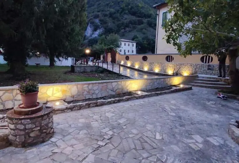 テラス付き１ベッドルームアパートメント, Residence Il Giardino Sul Fiume Nera