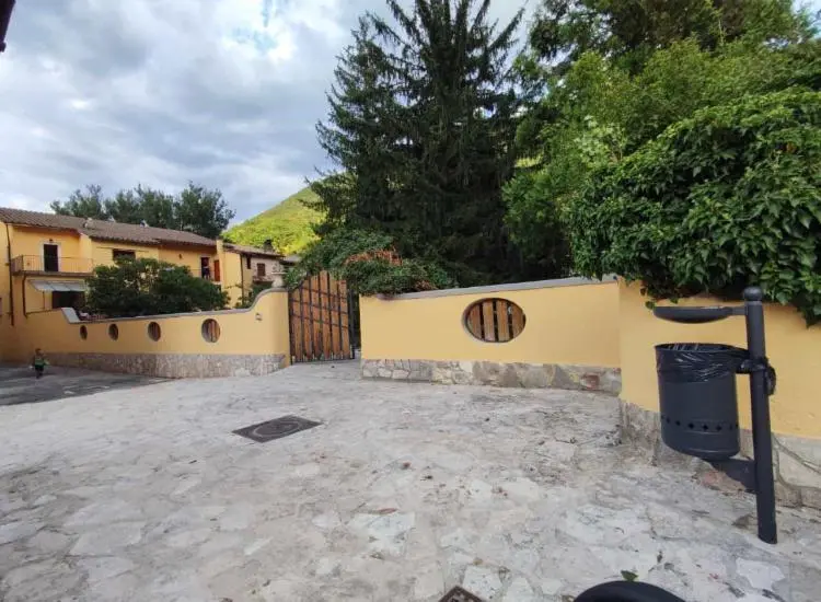 テラス付き１ベッドルームアパートメント, Residence Il Giardino Sul Fiume Nera