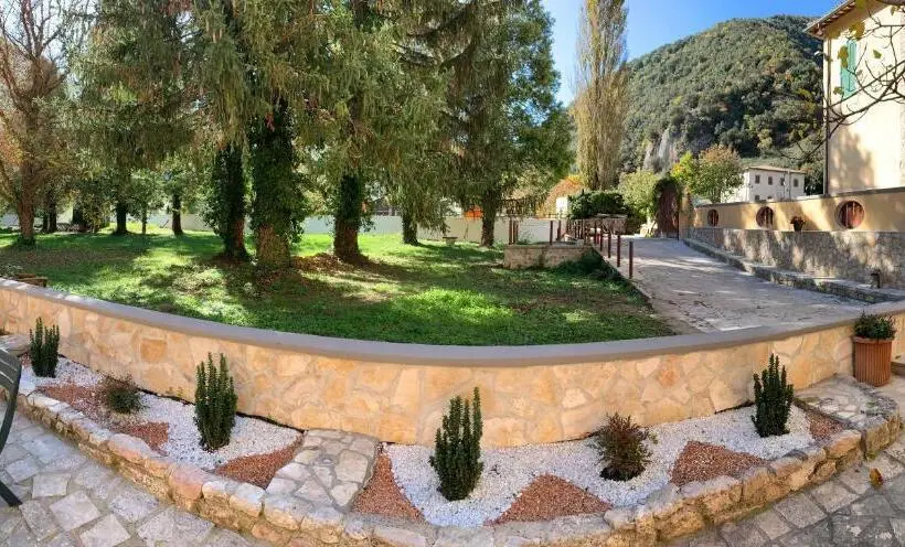 テラス付き１ベッドルームアパートメント, Residence Il Giardino Sul Fiume Nera