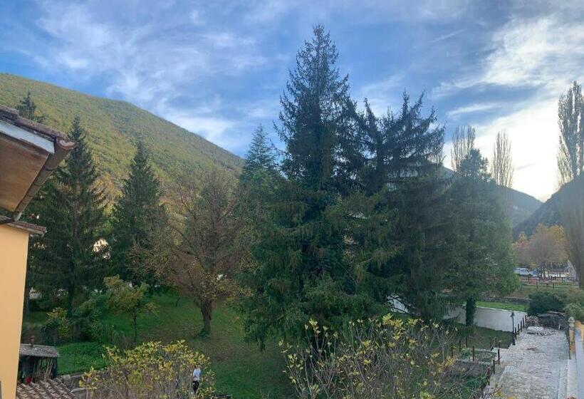 דירת חדר עם טרסה, Residence Il Giardino Sul Fiume Nera