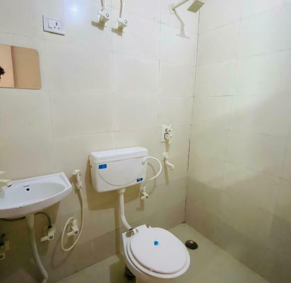 Quarto Triplo Clássico, Oyo 91788  Happy Stay