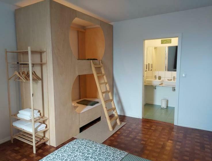 家庭间, Quinta Da Quinhas