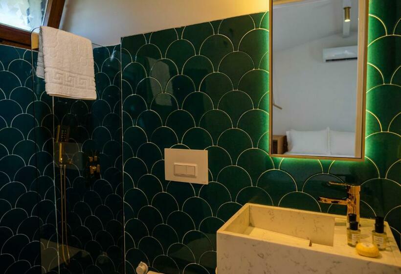 غرفة قياسية مطلّة علي الحديقة, That S Alaçatı