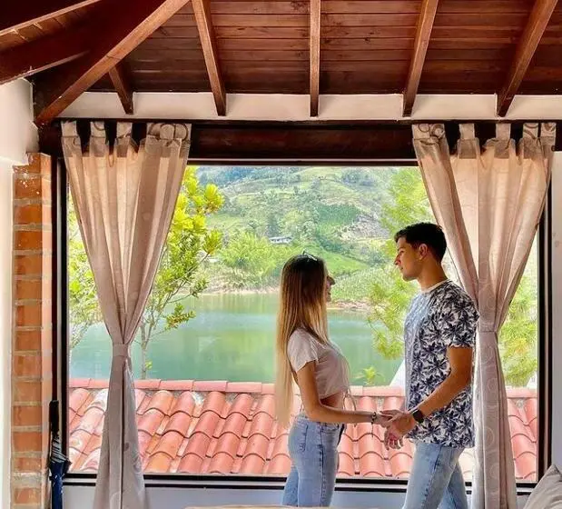 スーペリアシングルルーム, Aw Guatape Glamping Resort