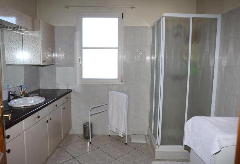 Стандартный Номер Кровать Кинг, Chez Patrick