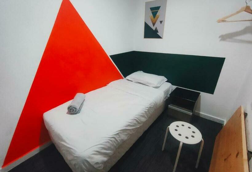 スタンダードシングルルーム, Allbes Parklands