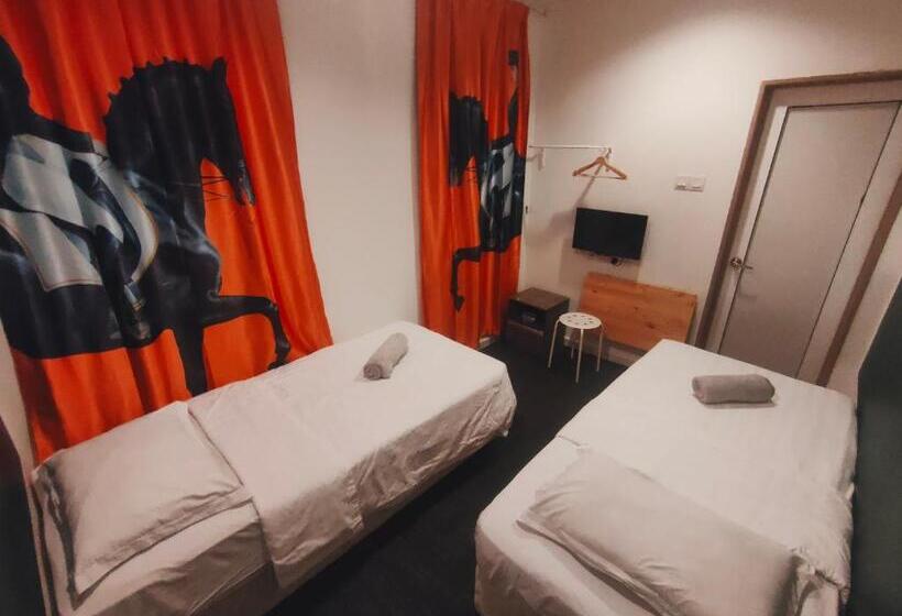 デラックスルーム, Allbes Parklands