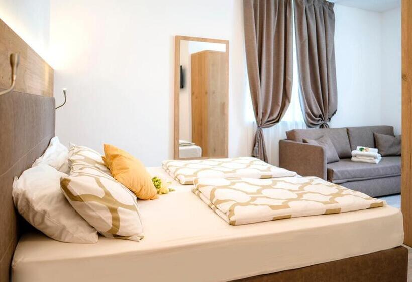 חדר סופריור, Dal Pez