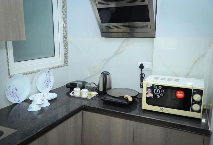 סוויטה, The Empire Villa,cyber City, Gurgaon