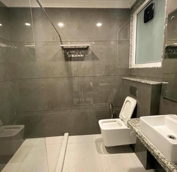 סוויטה, The Empire Villa,cyber City, Gurgaon