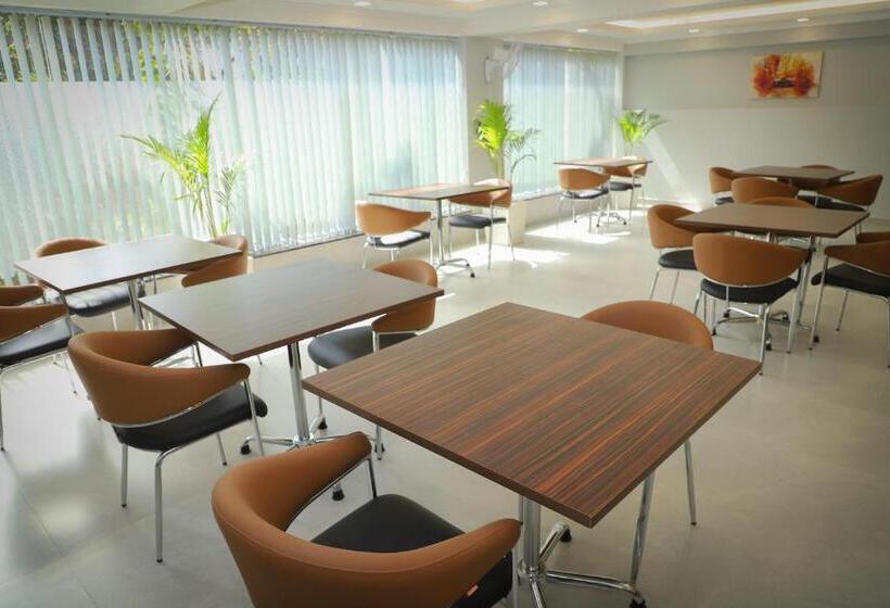 סוויטה, The Empire Villa,cyber City, Gurgaon