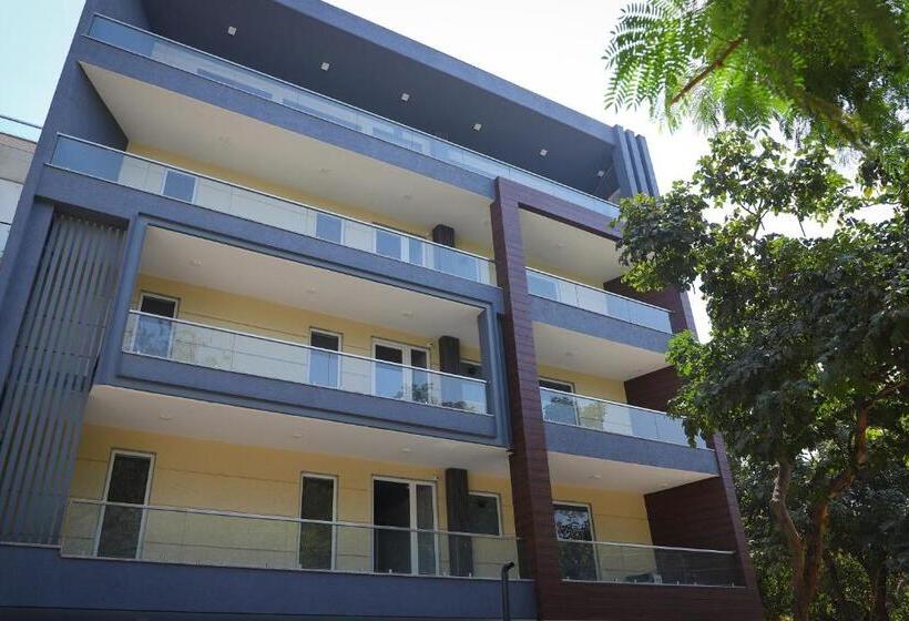 סוויטה, The Empire Villa,cyber City, Gurgaon