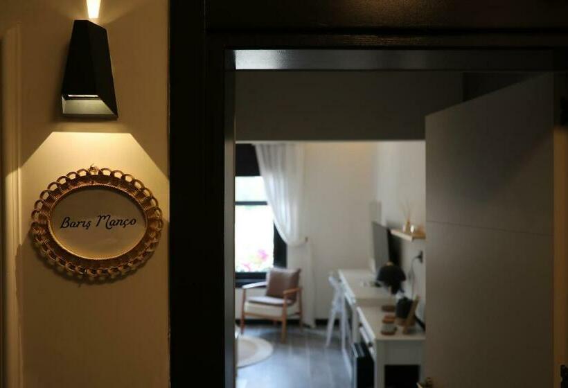 اتاق لوکس, Afi̇lli̇ Köşk