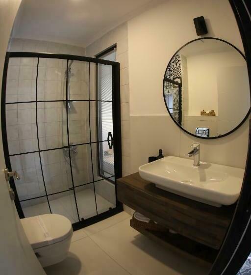 اتاق لوکس, Afi̇lli̇ Köşk