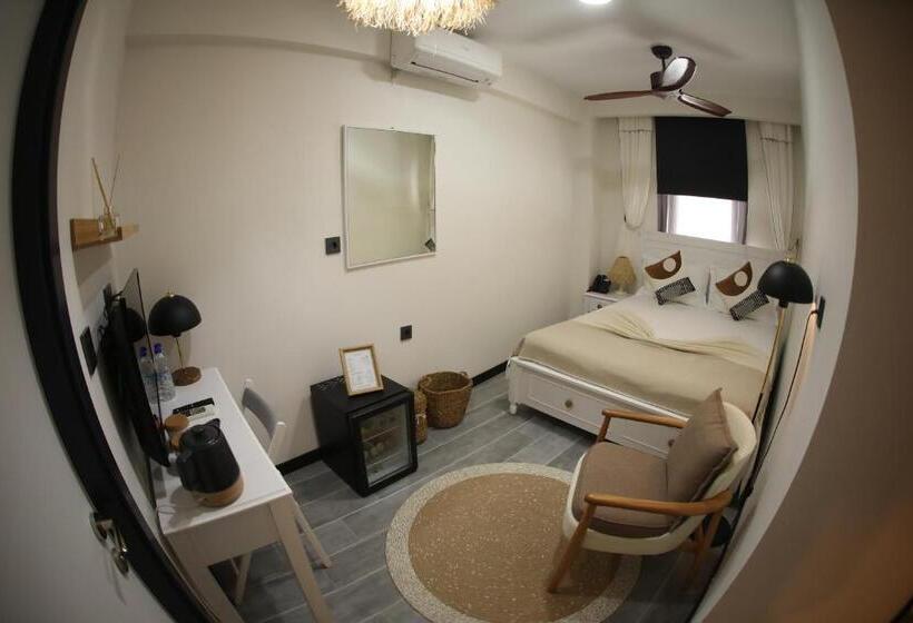 اتاق استاندارد, Afi̇lli̇ Köşk