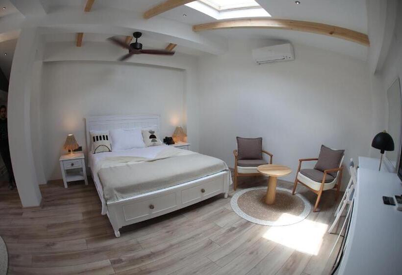 اتاق استاندارد با تخت بزرگ, Afi̇lli̇ Köşk