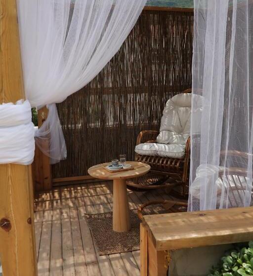 اتاق استاندارد با تخت بزرگ, Afi̇lli̇ Köşk