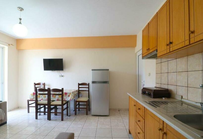 سوییت خانوادگی, Neranxi Apartament