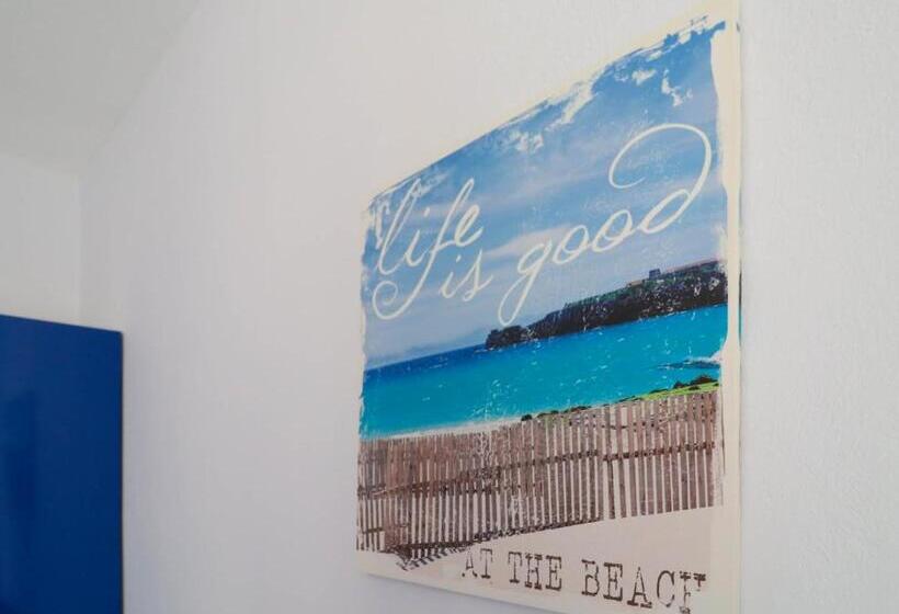 اتاق اکونومی, Neranxi Apartament