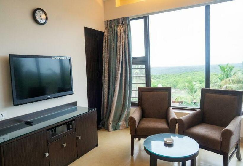 Люкс Вид на Горы, Greenleaf The Resort & Spa, Ganpatipule