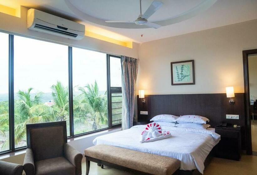 סוויטה נוף להרים, Greenleaf The Resort & Spa, Ganpatipule