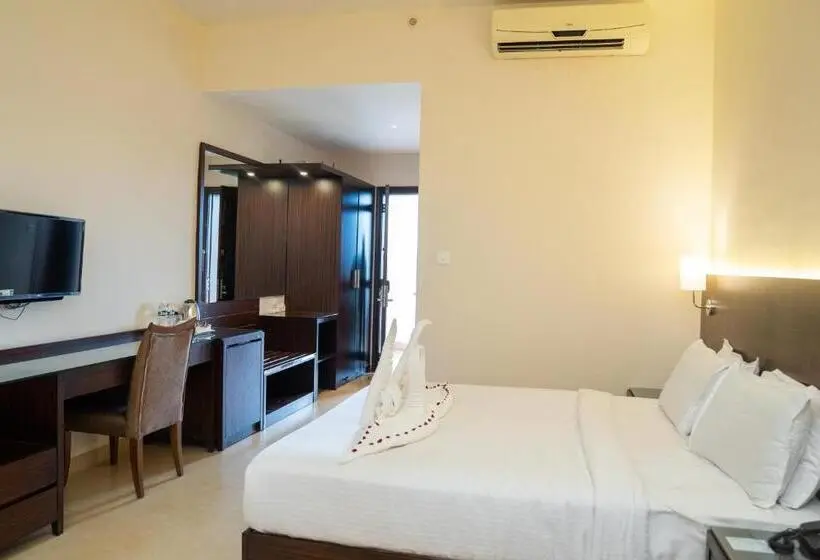バルコニー付きデラックスルーム, Greenleaf The Resort & Spa, Ganpatipule