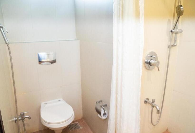 Номер Стандарт с Балконом, Greenleaf The Resort & Spa, Ganpatipule