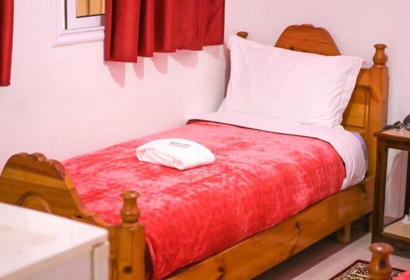 اتاق اکونومی, El Marsa La Playa