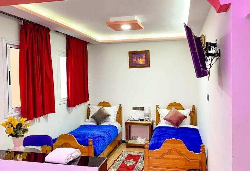 اتاق اکونومی, El Marsa La Playa